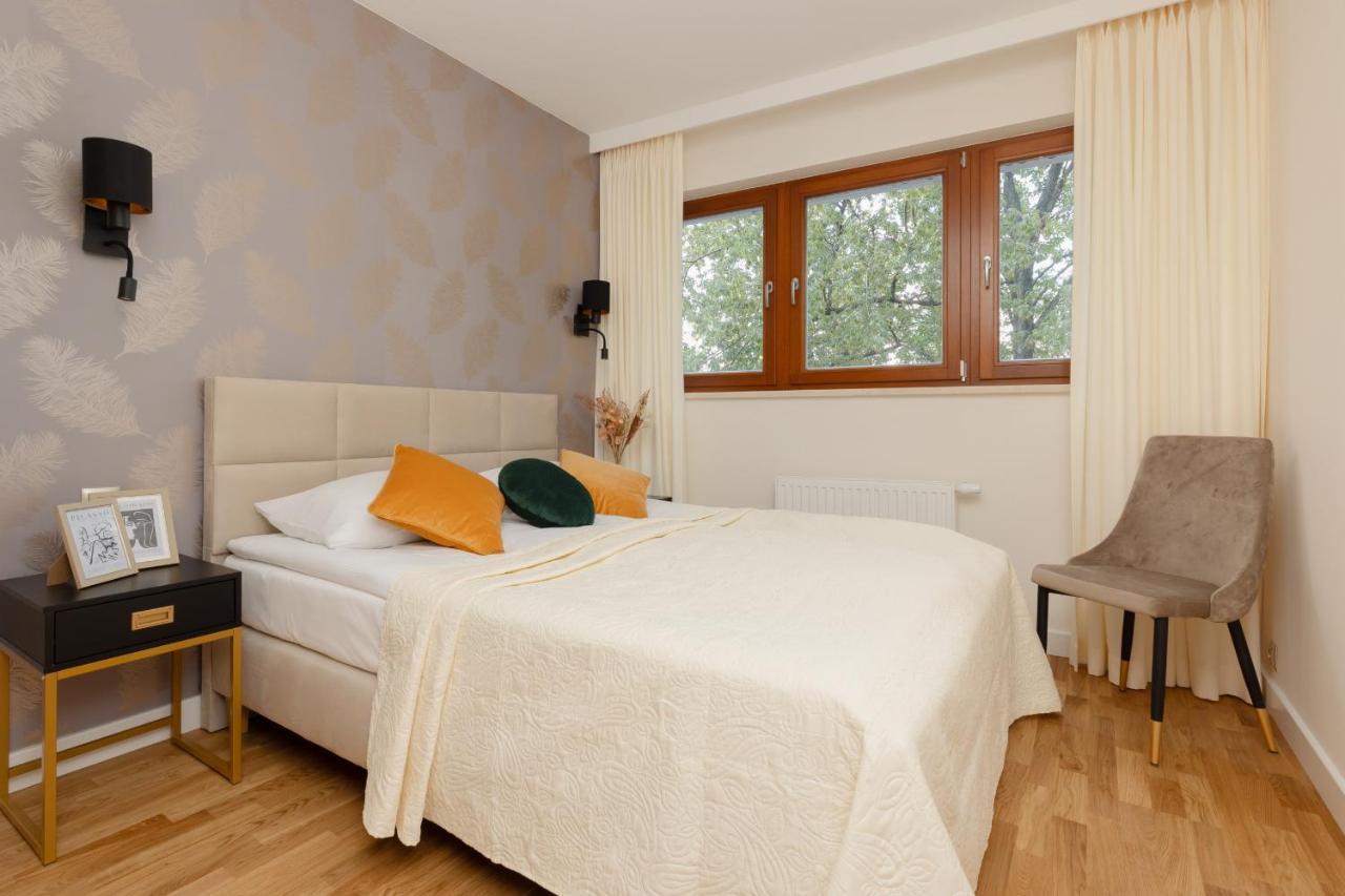 Deluxe Apartment Wronia 45 With Ac, Parking & Balcony By Renters Prestige Warszawa Eksteriør bilde